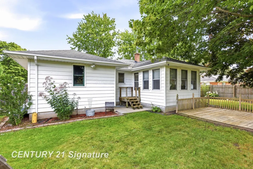 2805 Courtland Place Saginaw Charter Township, MI 48603