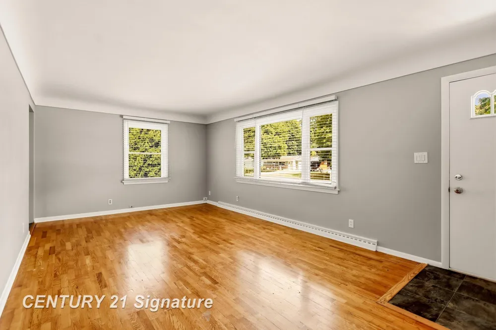 2805 Courtland Place Saginaw Charter Township, MI 48603