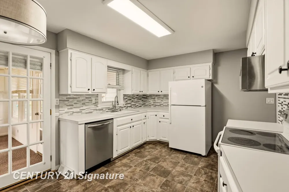 2805 Courtland Place Saginaw Charter Township, MI 48603