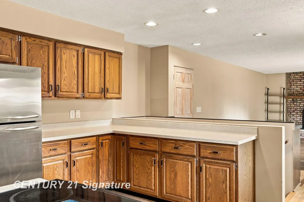 4331 Hilray Drive Saginaw Charter Township, MI 48638