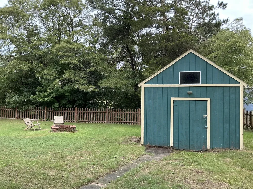 82248 45th Avenue Covert Township, MI 49038