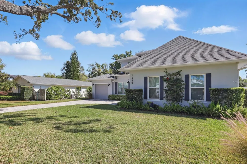 1620 PALM AVENUE Winter Park, FL 32789