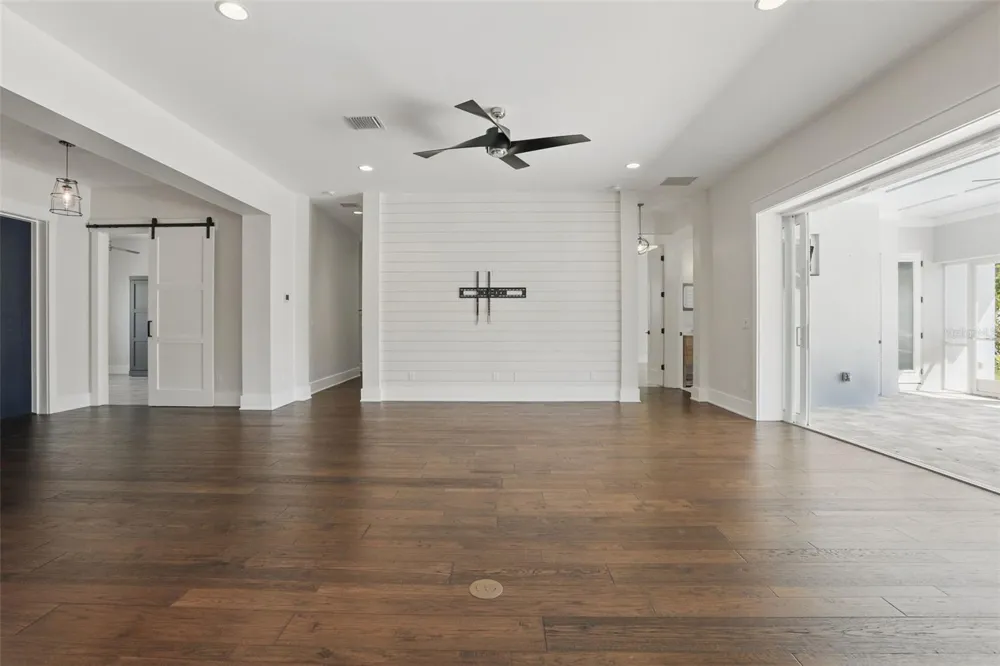 1620 PALM AVENUE Winter Park, FL 32789