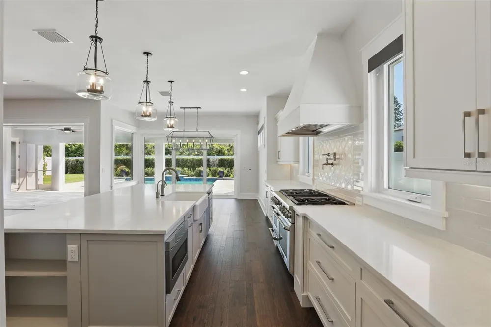 1620 PALM AVENUE Winter Park, FL 32789