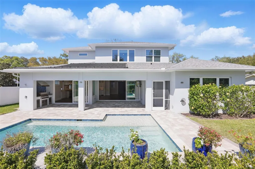 1620 PALM AVENUE Winter Park, FL 32789
