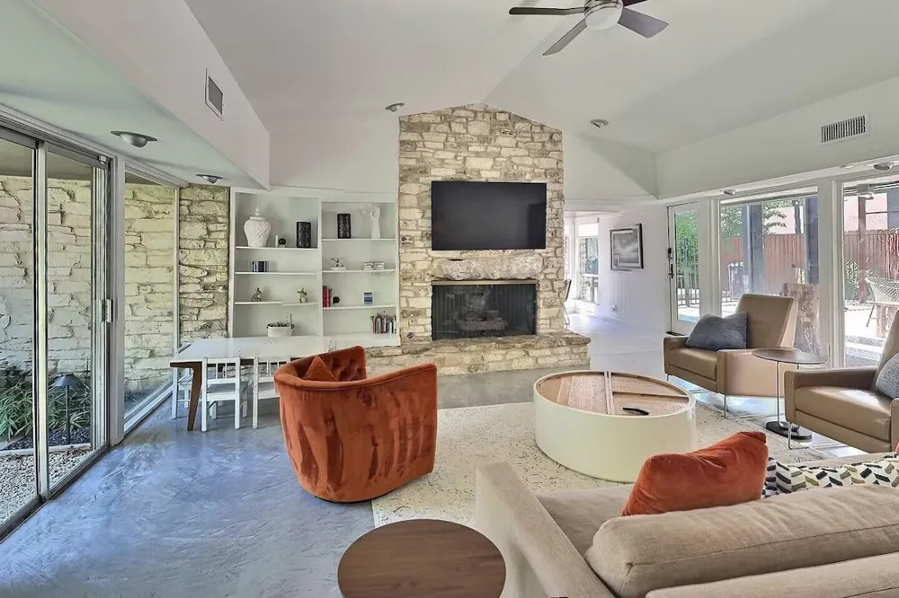 6102 Cherrylawn Circle Austin, TX 78723