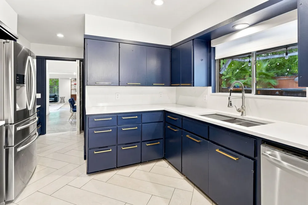 6102 Cherrylawn Circle Austin, TX 78723
