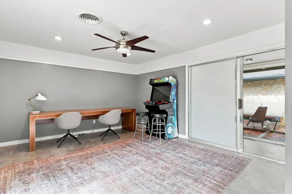 6102 Cherrylawn Circle Austin, TX 78723