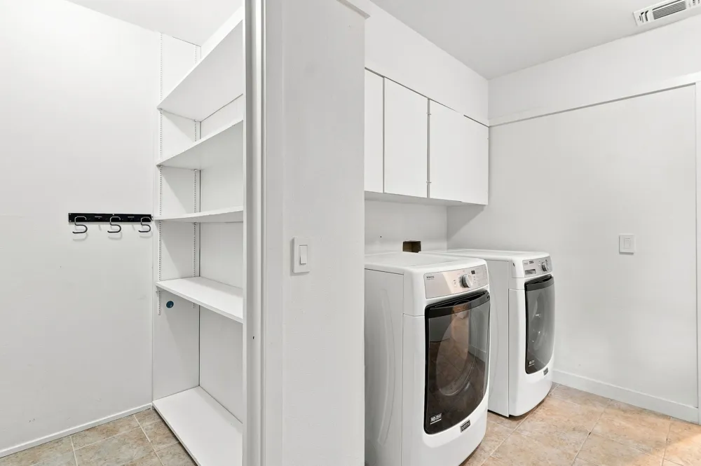 6102 Cherrylawn Circle Austin, TX 78723
