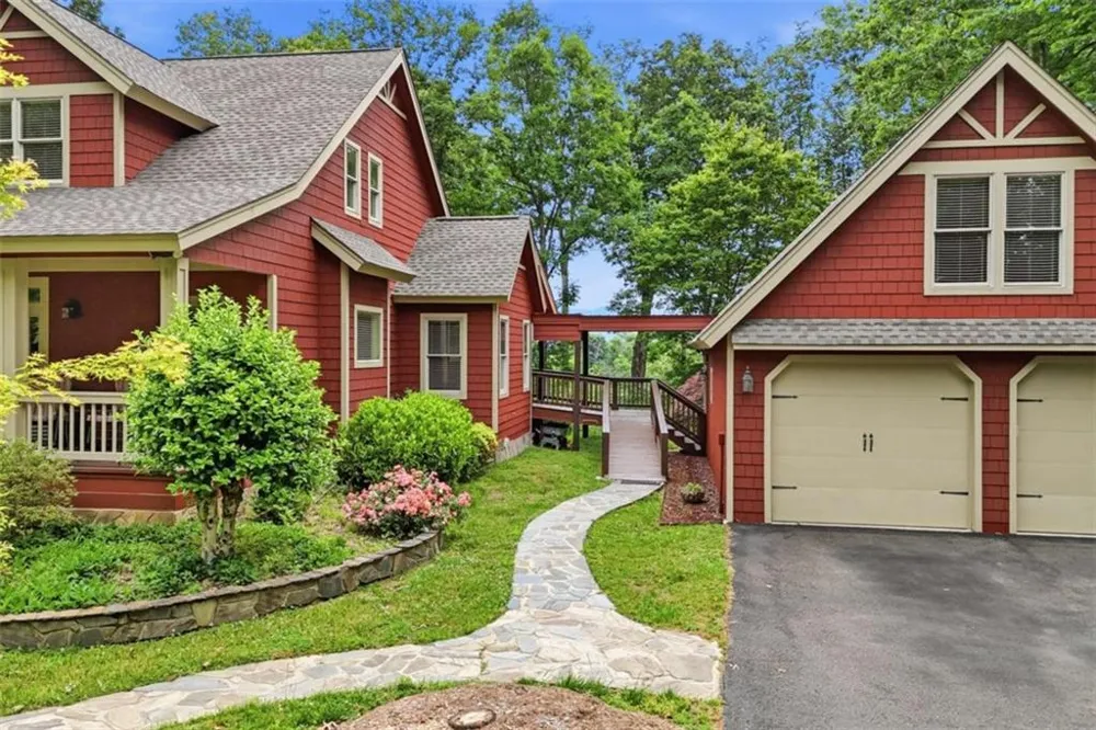 1110 Chatsworth Highway Ellijay, GA 30540
