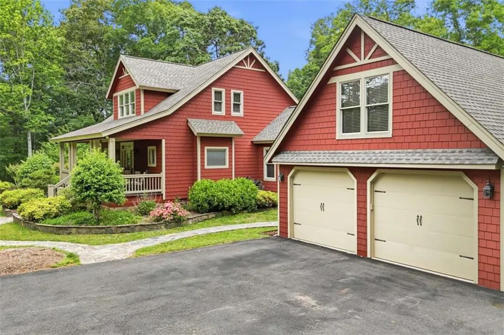 1110 Chatsworth Highway Ellijay, GA 30540