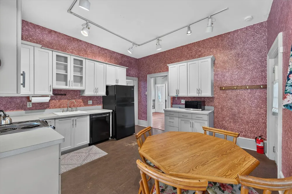 230 Grove Street Ypsilanti, MI 48198