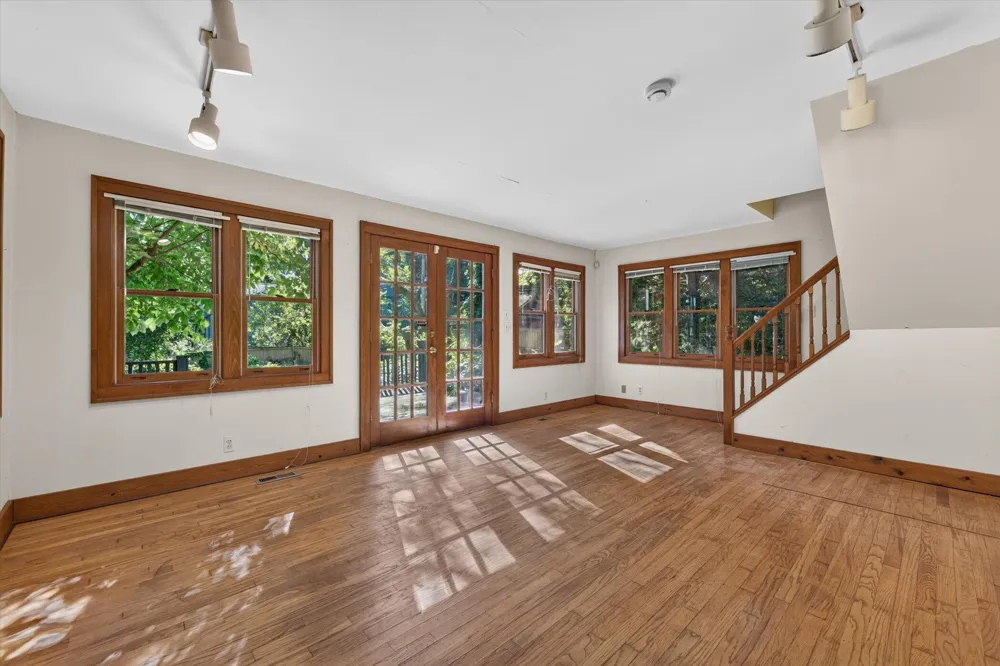 230 Grove Street Ypsilanti, MI 48198