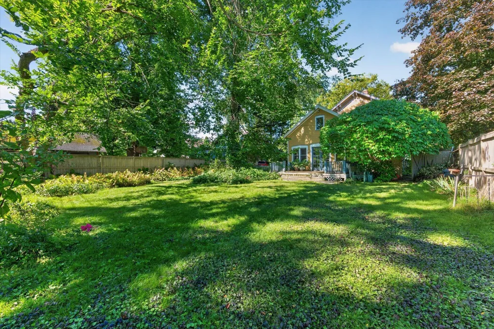 230 Grove Street Ypsilanti, MI 48198