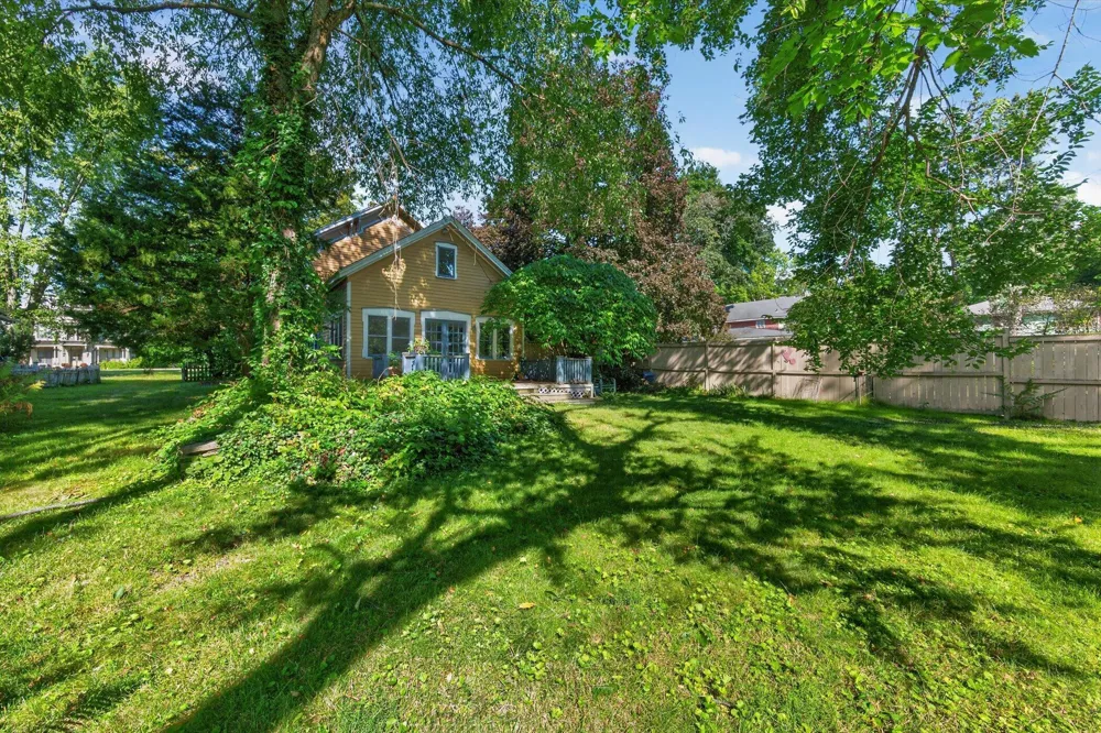 230 Grove Street Ypsilanti, MI 48198