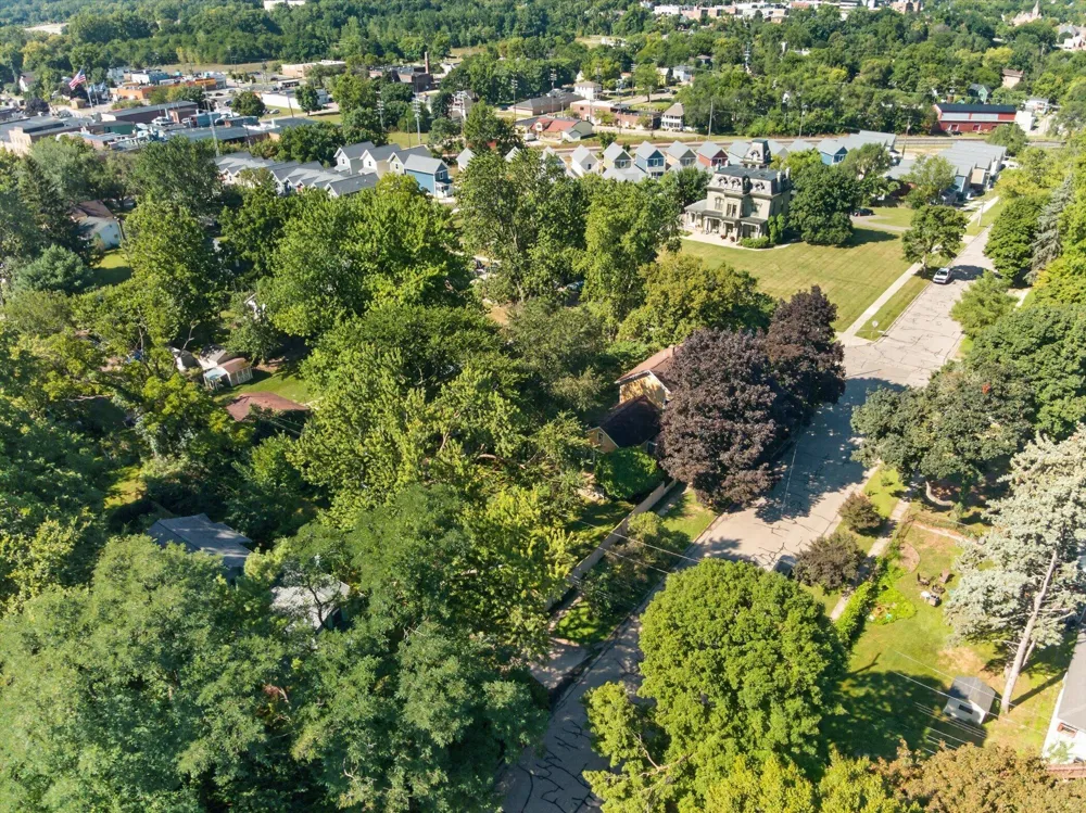 230 Grove Street Ypsilanti, MI 48198
