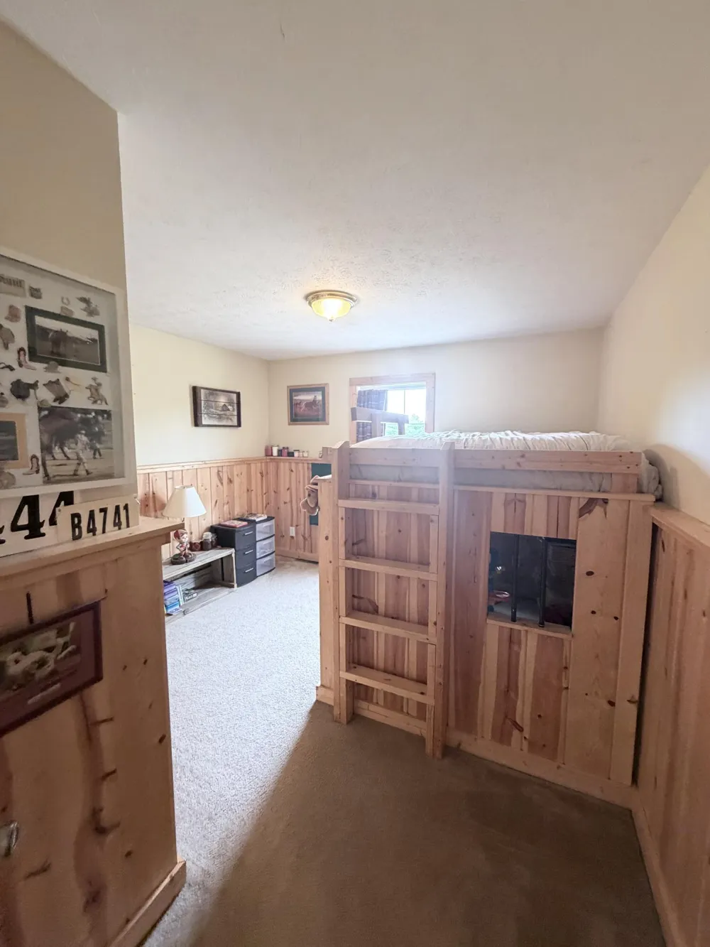 6585 Sinclair Road Eau Claire, MI 49111