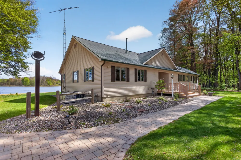 12001 Strait Road Hanover, MI 49241