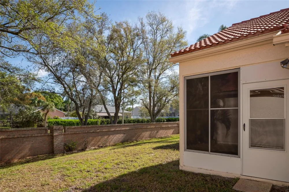 717 LIGHTHOUSE DRIVE Tarpon Springs, FL 34689