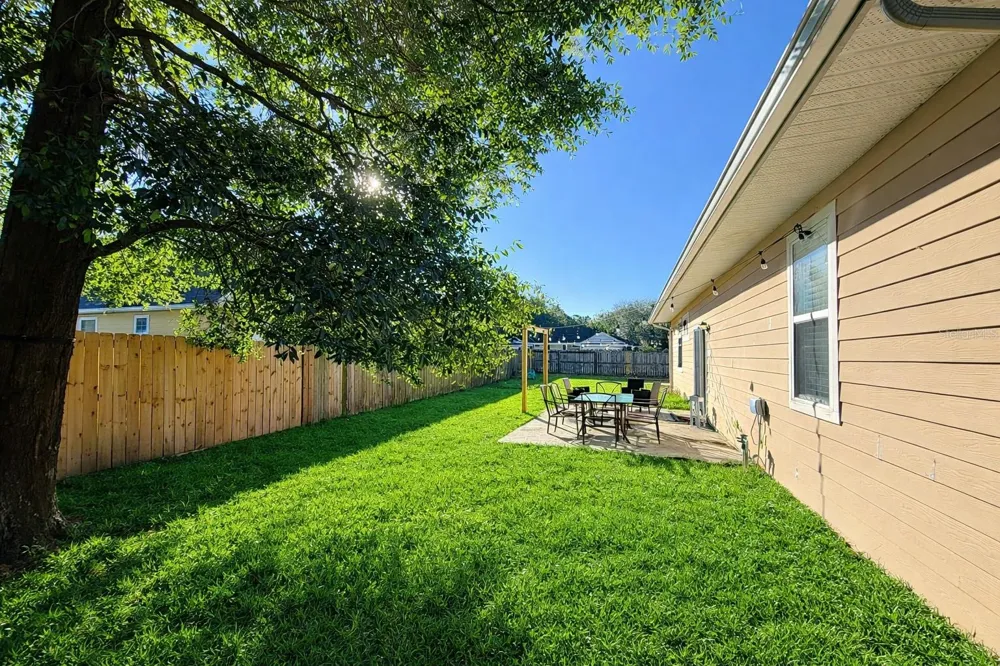 14271 NW 10TH ROAD Newberry, FL 32669