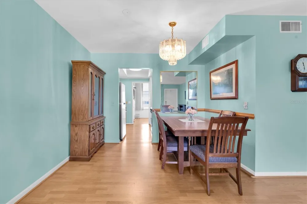 1900 59TH AVENUE #212 St Petersburg, FL 33714