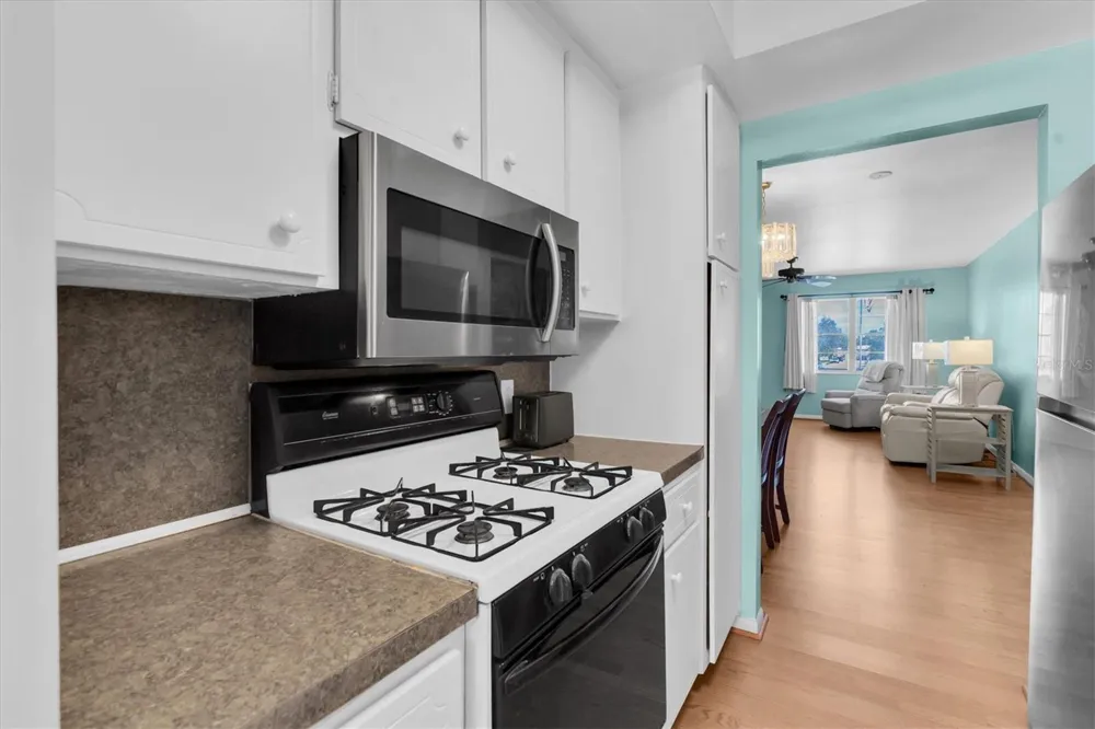 1900 59TH AVENUE #212 St Petersburg, FL 33714