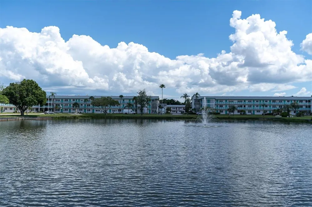 1900 59TH AVENUE #212 St Petersburg, FL 33714