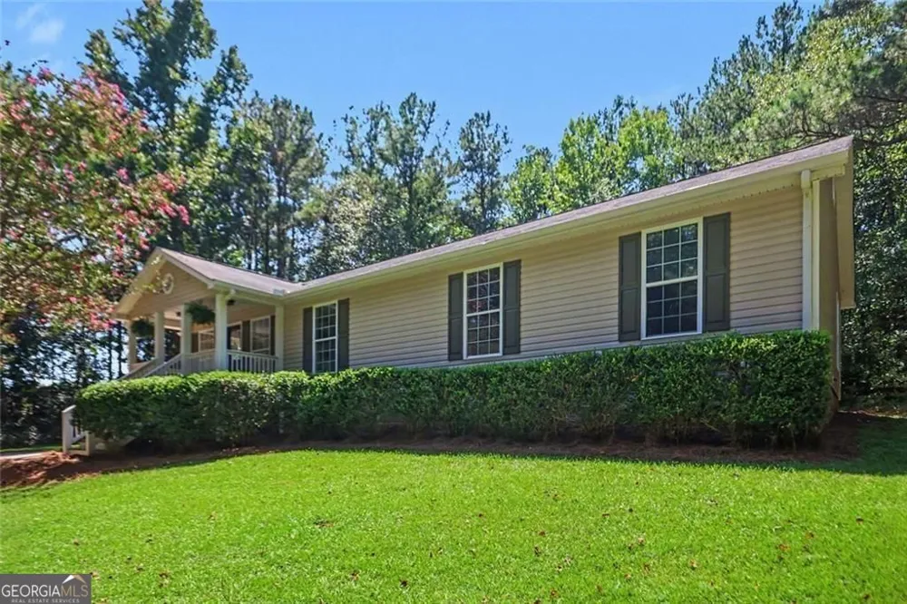 7290 State Rte 5 Douglasville, GA 30135