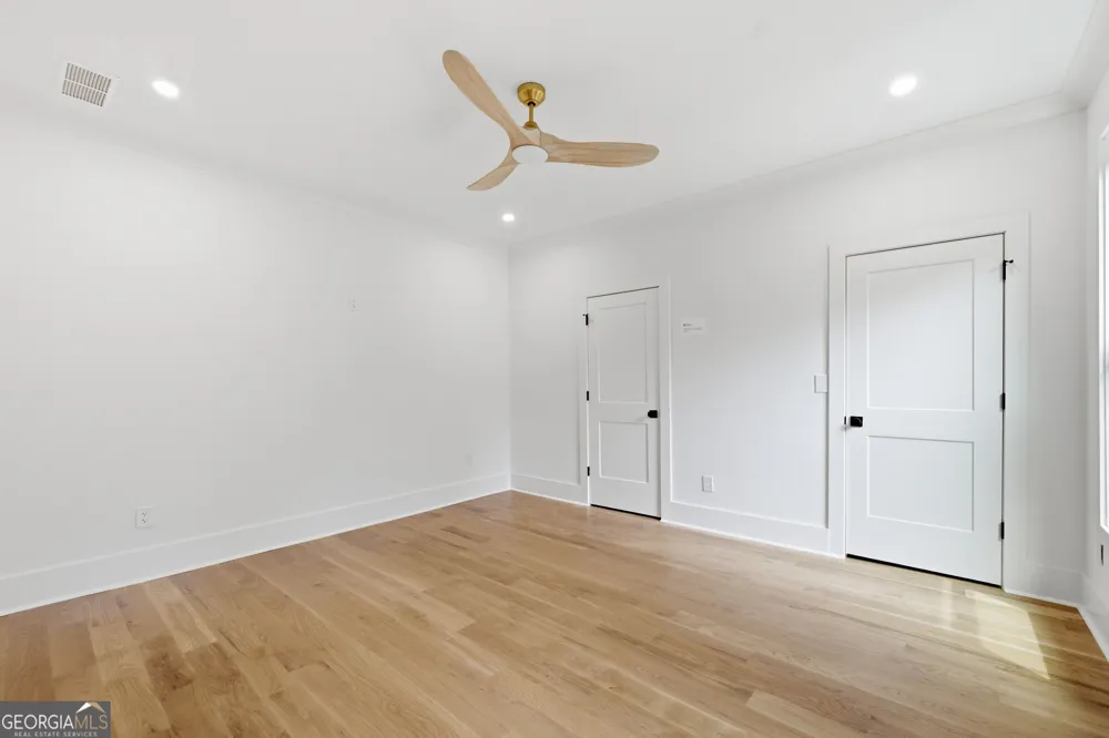 132 Lakeshore DR NE Marietta, GA 30067