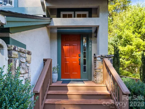 73 Ridgetop Circle #303