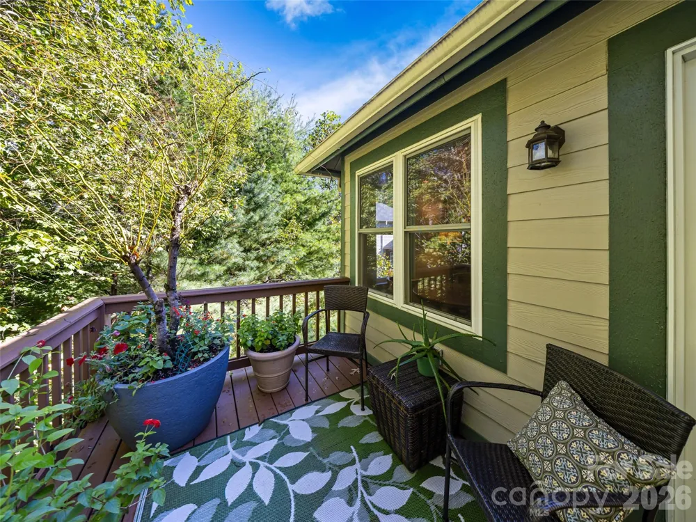 73 Ridgetop Circle #303 Brevard, NC 28712