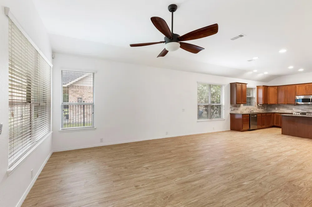 66 E Heritage Mill Circle Tomball, TX 77375