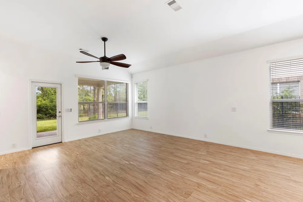 66 E Heritage Mill Circle Tomball, TX 77375