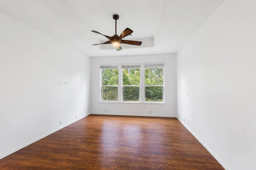 66 E Heritage Mill Circle Tomball, TX 77375