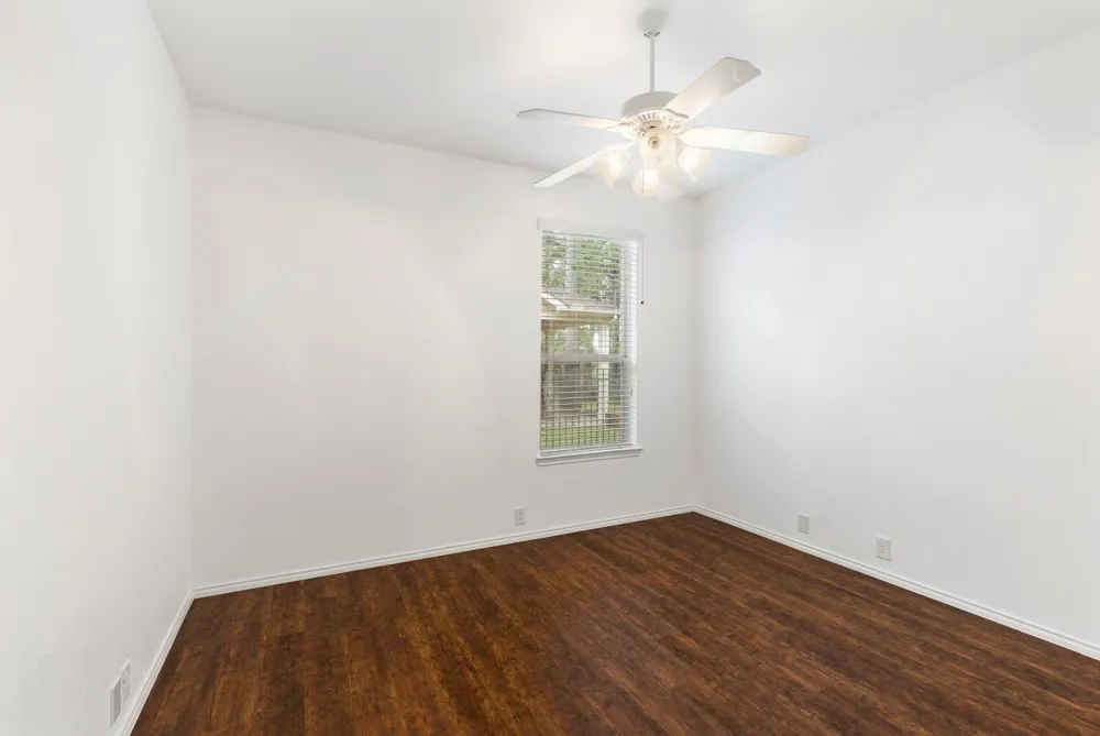 66 E Heritage Mill Circle Tomball, TX 77375