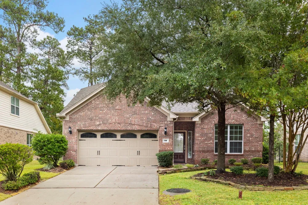 66 E Heritage Mill Circle Tomball, TX 77375