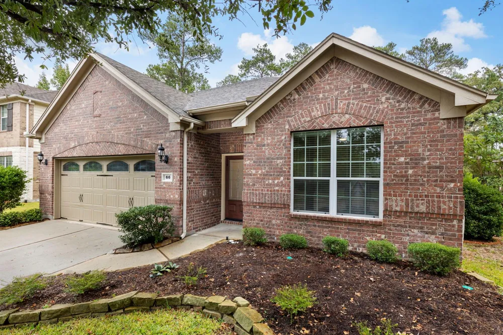 66 E Heritage Mill Circle Tomball, TX 77375