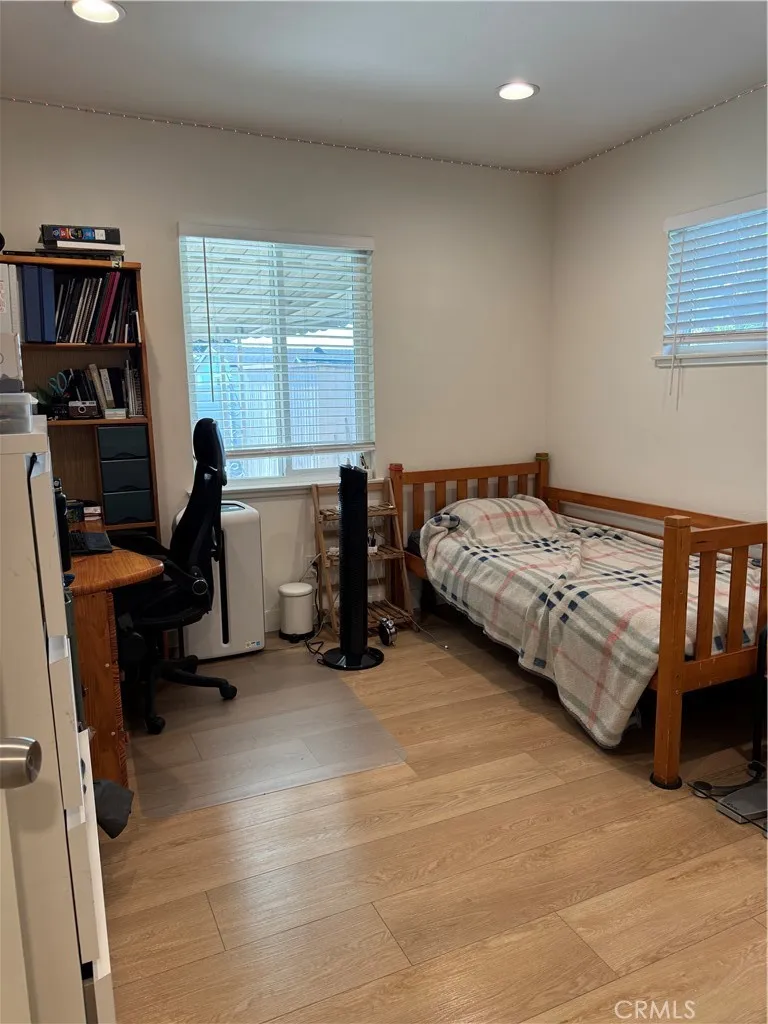 309 Russell Fullerton, CA 92833