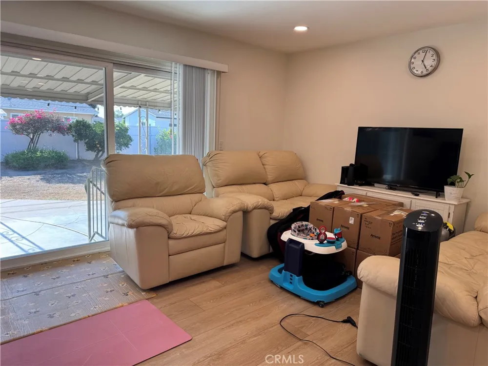 309 Russell Fullerton, CA 92833