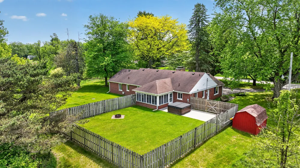 10260 Mack Island Road Grass Lake, MI 49240