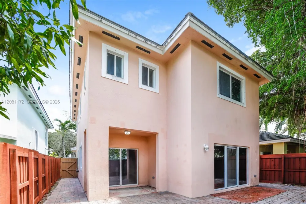 3432 NE 3rd Dr Homestead, FL 33033