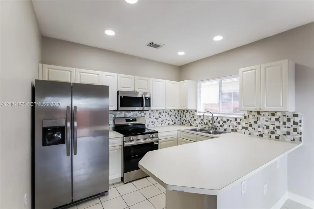 3432 NE 3rd Dr Homestead, FL 33033