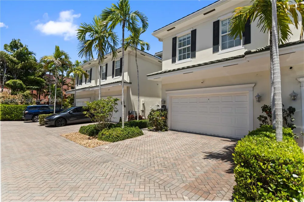 1139 Victoria Park Rd Fort Lauderdale, FL 33304