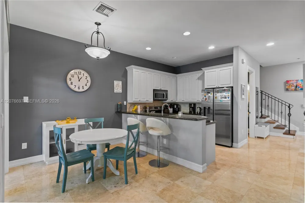 1139 Victoria Park Rd Fort Lauderdale, FL 33304