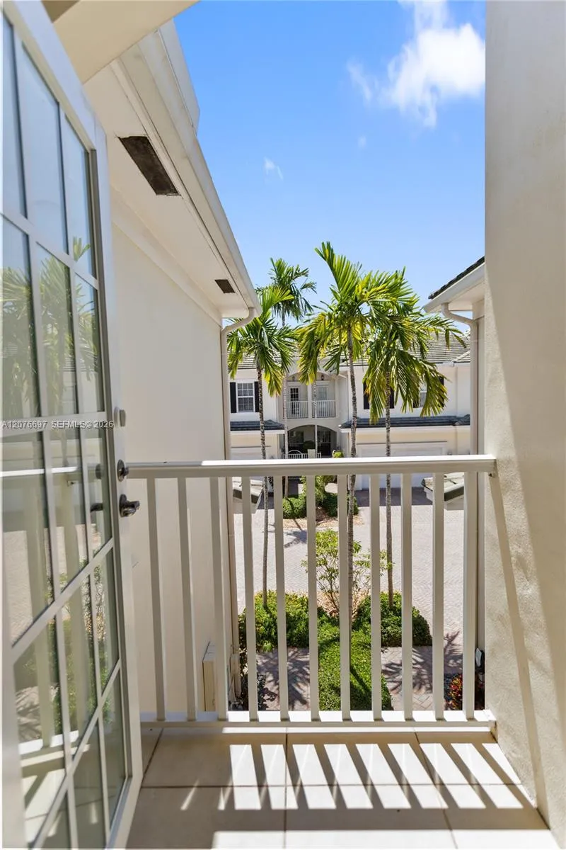 1139 Victoria Park Rd Fort Lauderdale, FL 33304