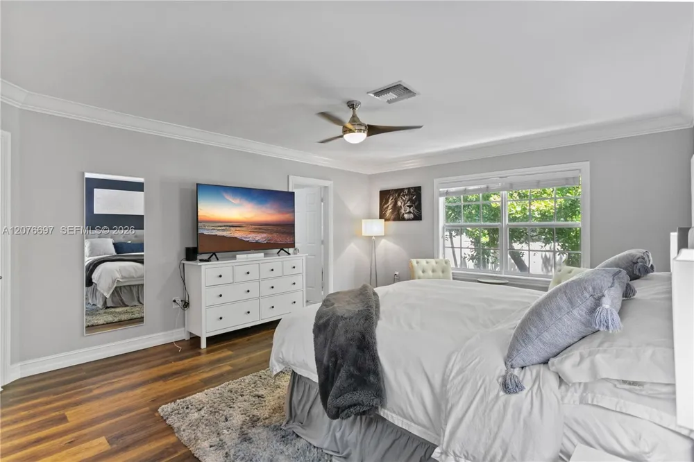 1139 Victoria Park Rd Fort Lauderdale, FL 33304