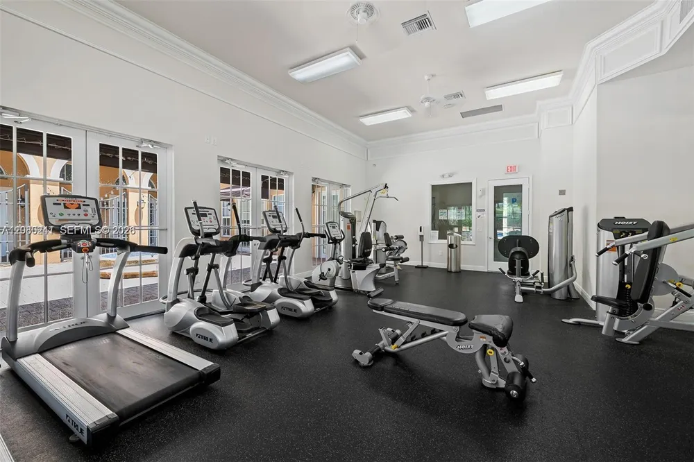 634 SW 147th Ave #634 Pembroke Pines, FL 33027
