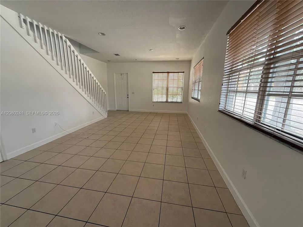634 SW 147th Ave #634 Pembroke Pines, FL 33027