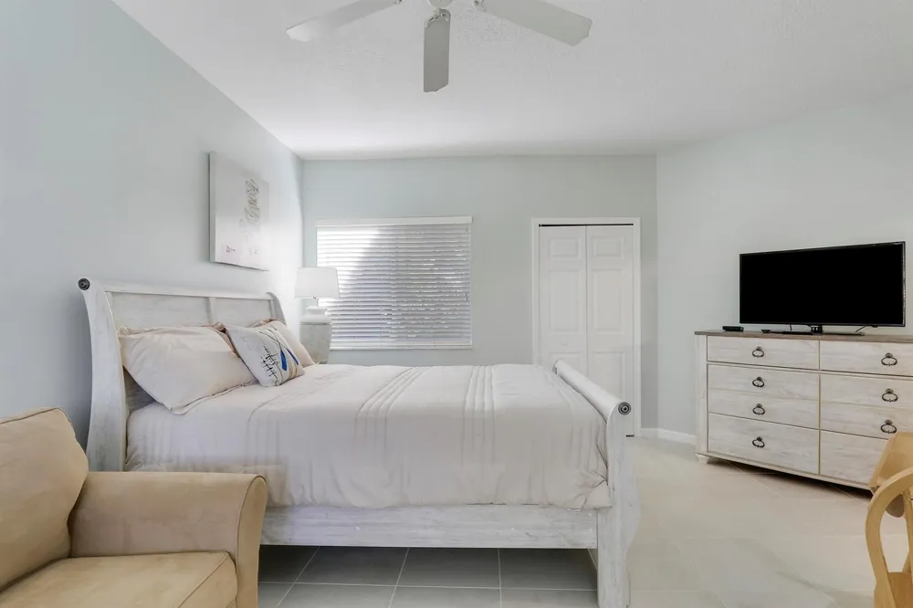 8389 Mulligan Circle Port St. Lucie, FL 34986