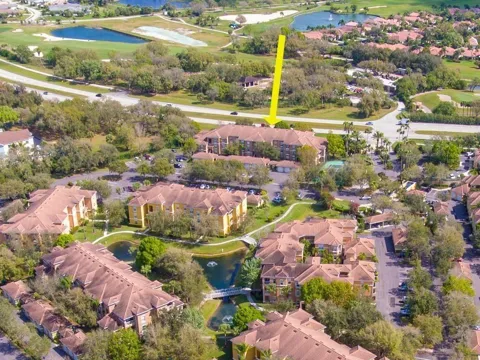 5095 FAIRWAYS CIRCLE #I105